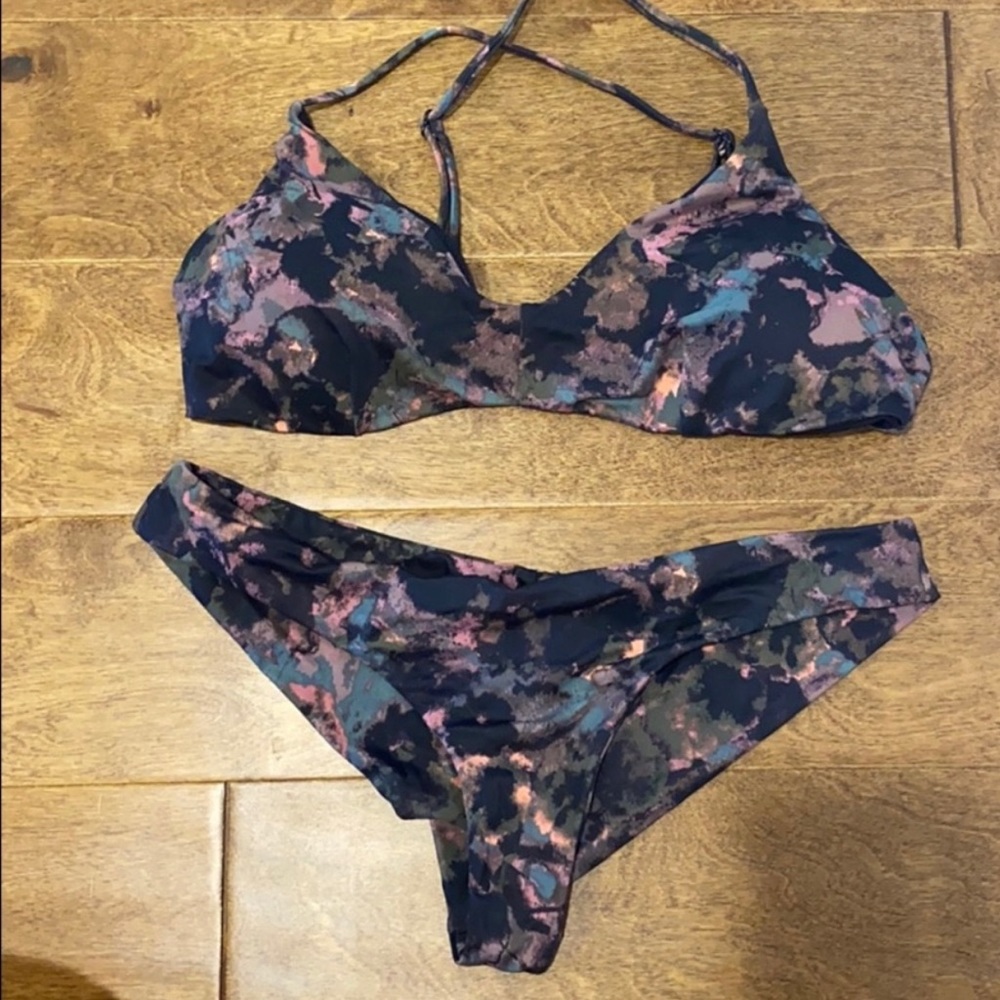 RVCA large bikini